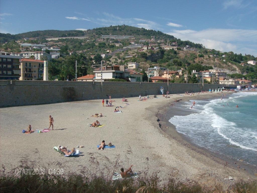Residence Dei Fiori Bordighera Exteriér fotografie